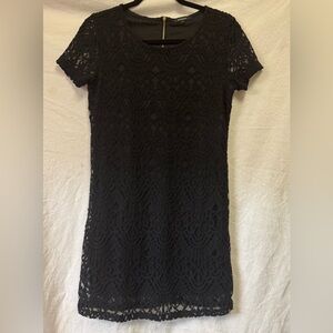 ambience shift dress woman small black lace round neck short sleeve back zipper